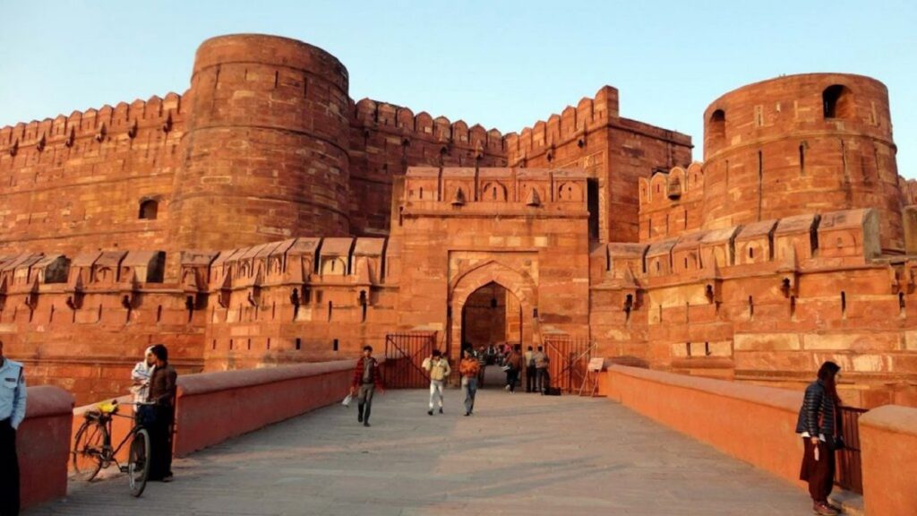 Agra: Skip-the-Line Taj Mahal & Agra Fort Private Tour